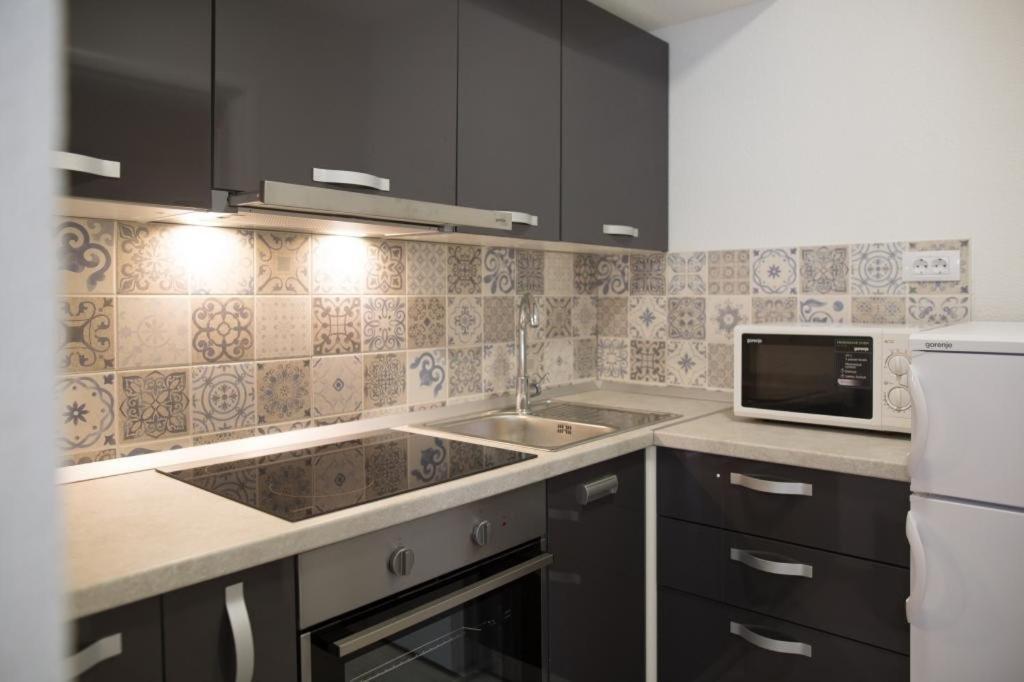 Serious Job Apartment Dubrovnik Exteriör bild